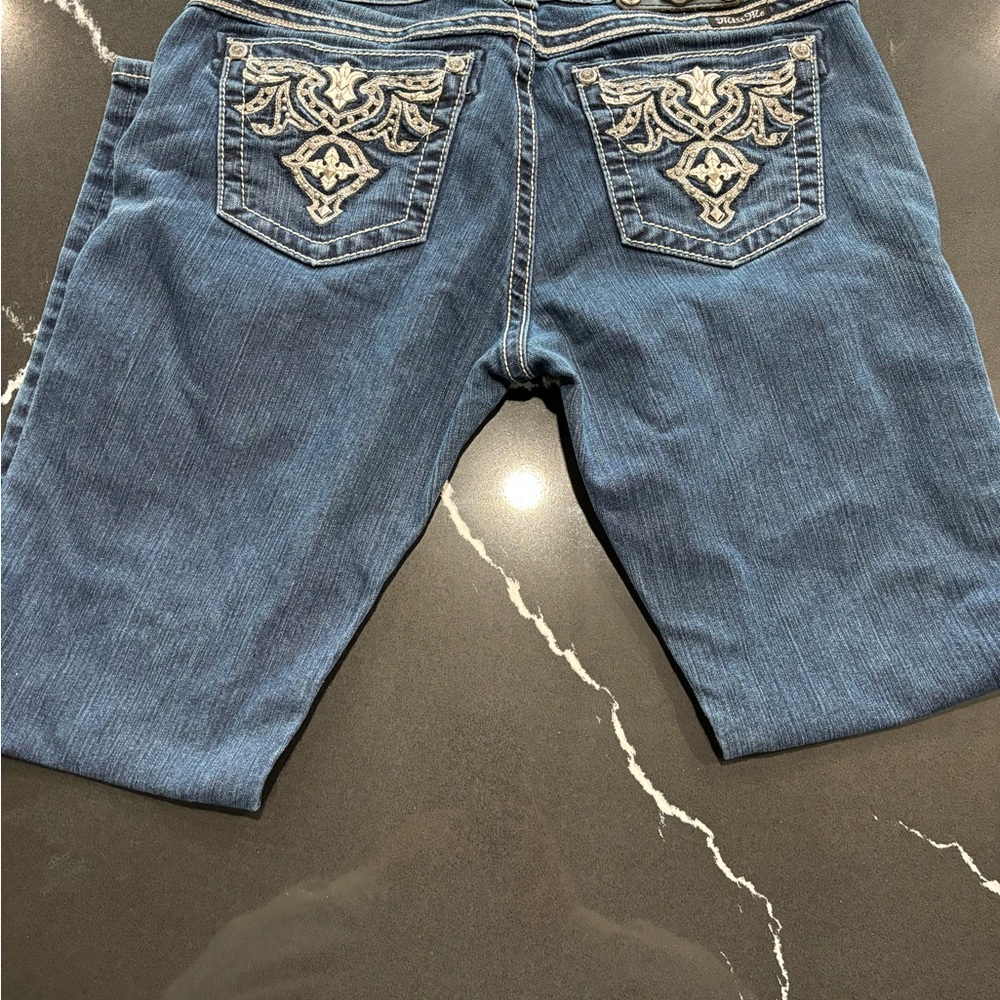 Jeans - Picture 2 of 2